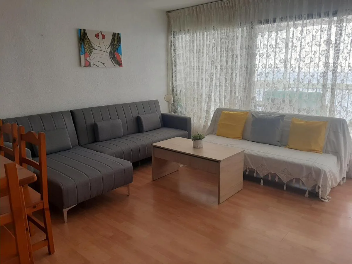 El salón desde la entrada
